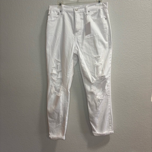 Pistola White Straight Leg Distressed Jeans Sz 8 NWT - Picture 3 of 7